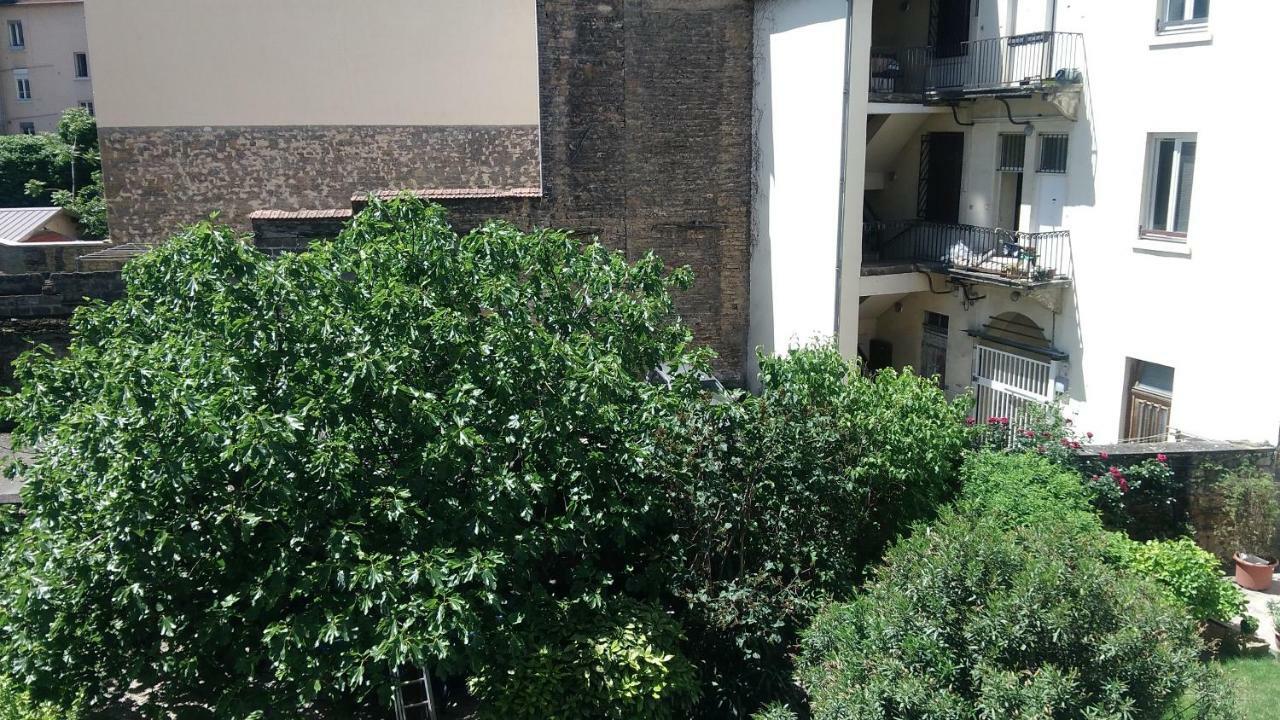 Appartamento T3 55m2&Garage, proche Saône, et 5 min Vieux Lyon via Metro D Esterno foto