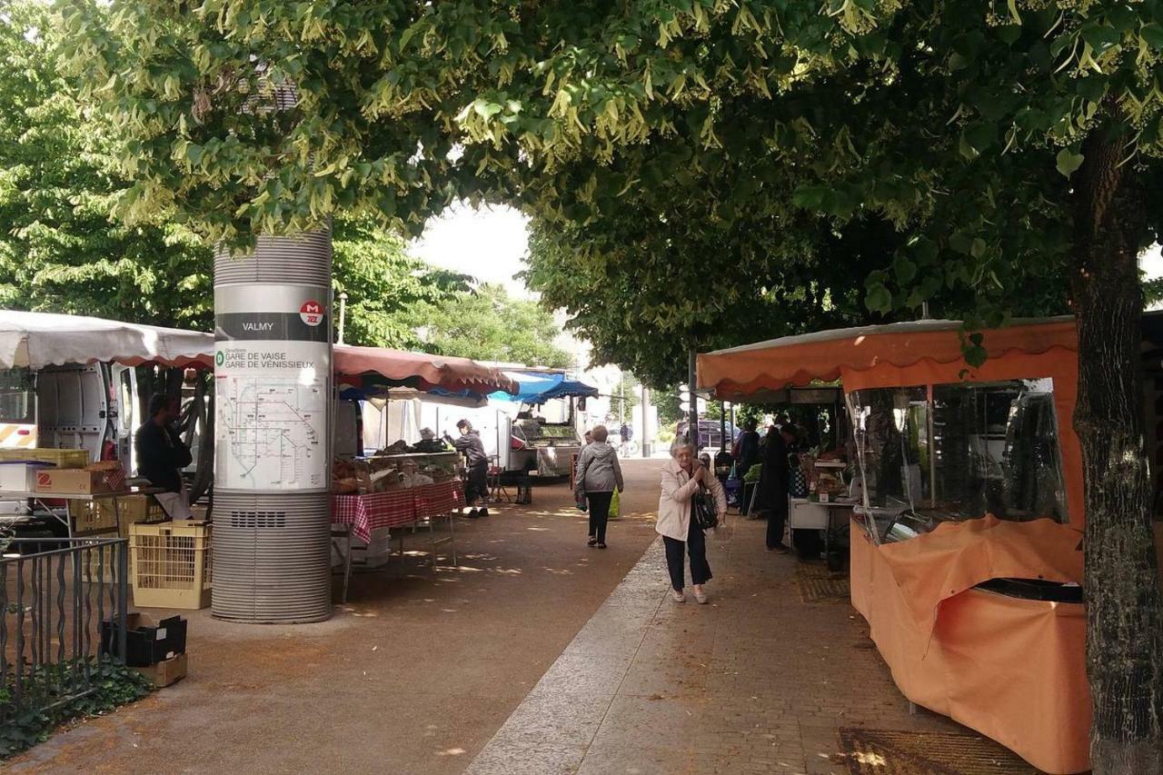 Appartamento T3 55m2&Garage, proche Saône, et 5 min Vieux Lyon via Metro D Esterno foto